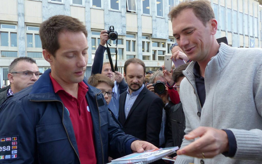 Guillaume Fourrier's fishing books given to Thomas Pesquet