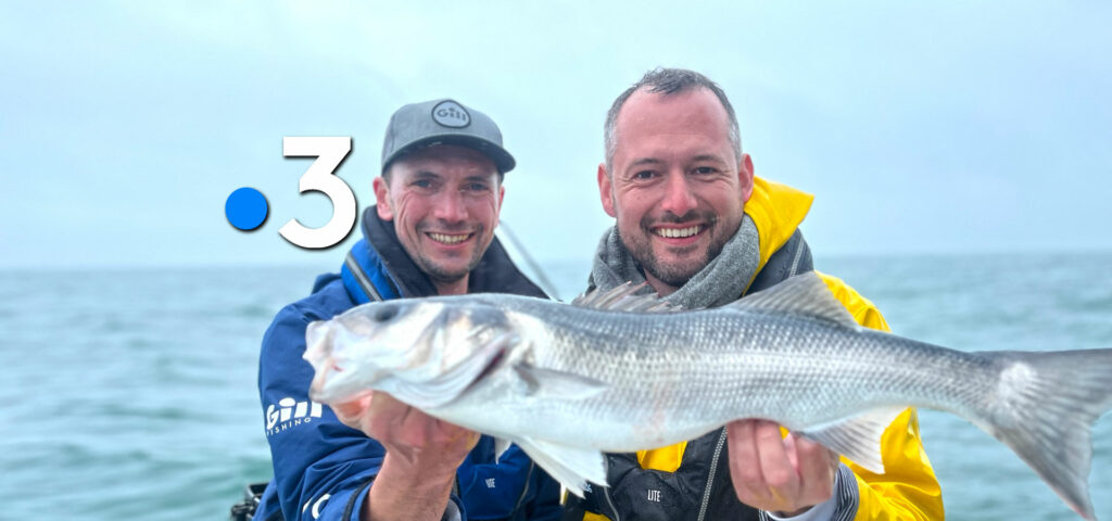 Guillaume Fourrier and David Gallienne, Top Chef 2020, combine sea bass fishing and cooking on France 3.